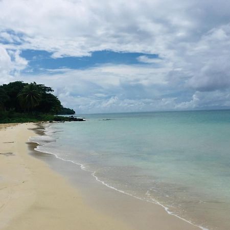 Pic-Nic Beach Corn Island Hotel Buitenkant foto